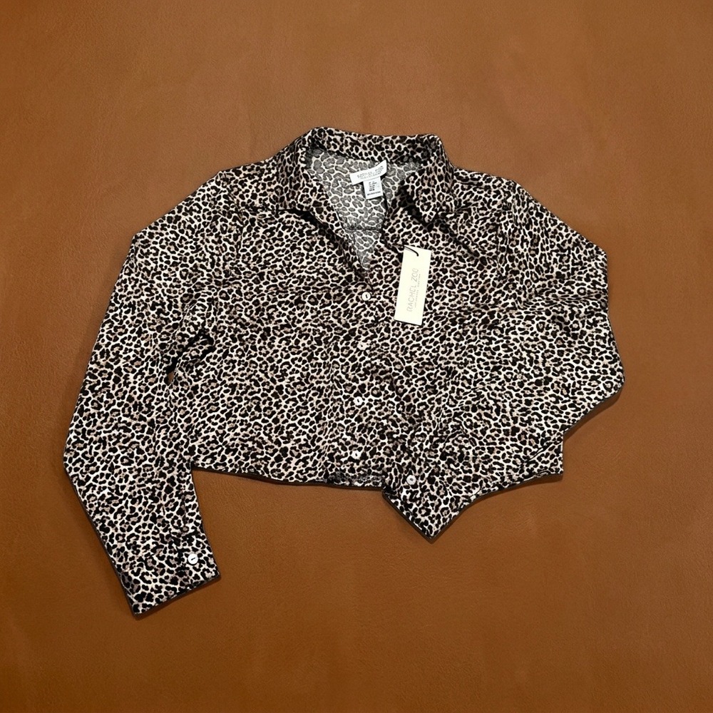 Rachel Zoe Leopard Print Cropped Button Down Shirt Long Sleeve Tan Black Size M